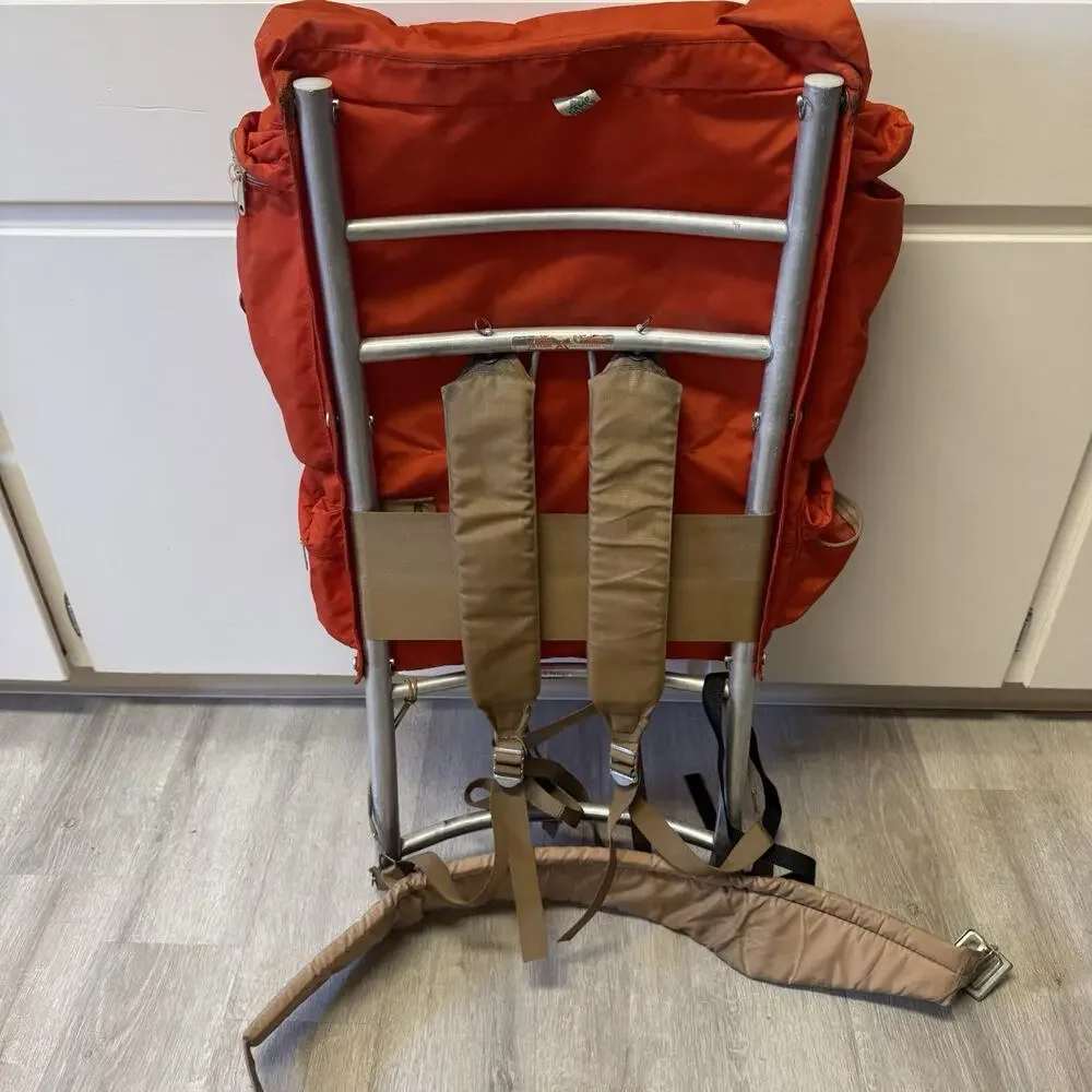 Rare Vintage Camp Trails Astral Horizon Extra Large External Frame Backpack